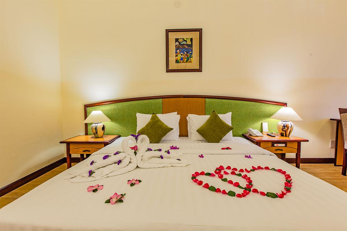 Yasaka Saigon Nha Trang Hotel & Spa Esterno foto