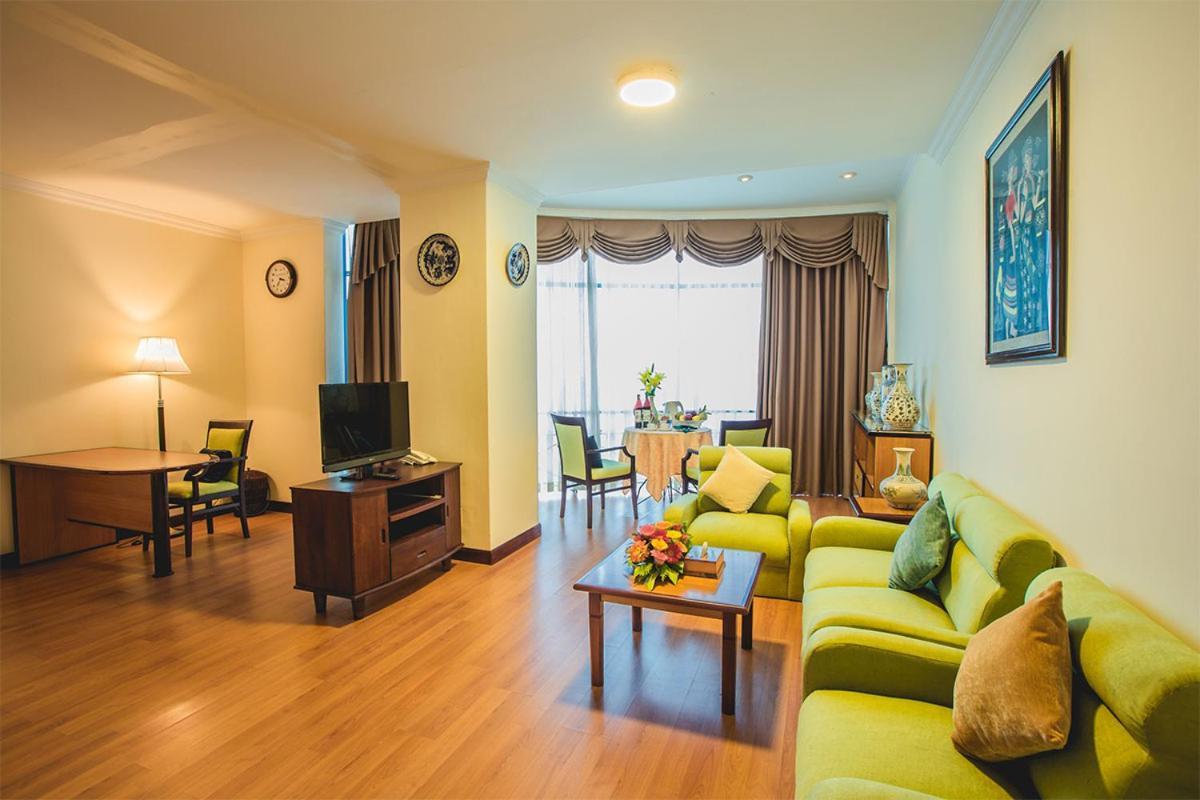 Yasaka Saigon Nha Trang Hotel & Spa Esterno foto